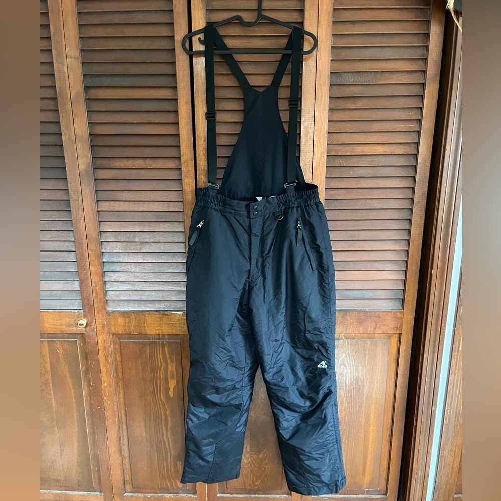 Women’s Ski/Snowboard Pants with overall straps